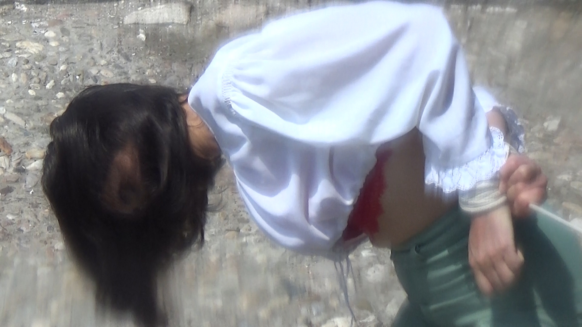 Ac Roppo ties Sheara to the church door.00_10_02_07.Still024