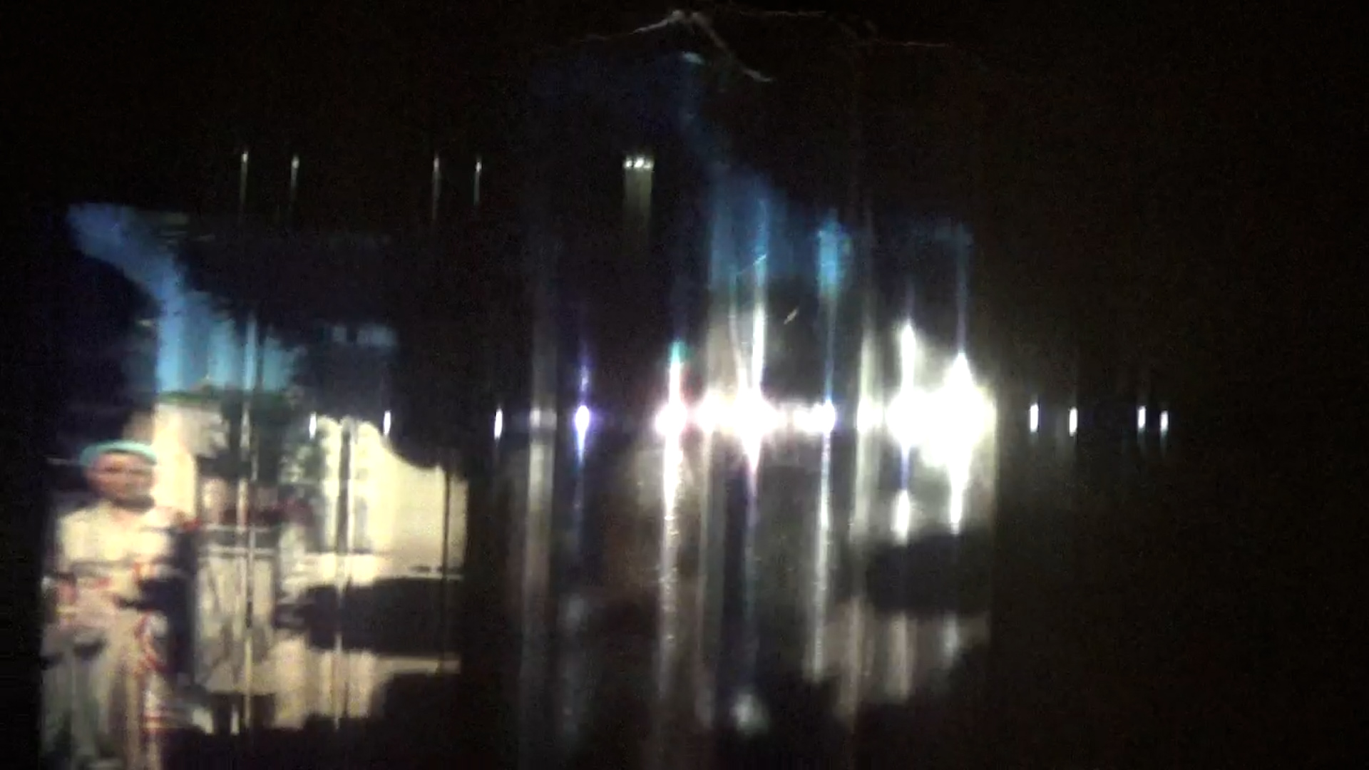 TEST8.00_01_40_37.Still008