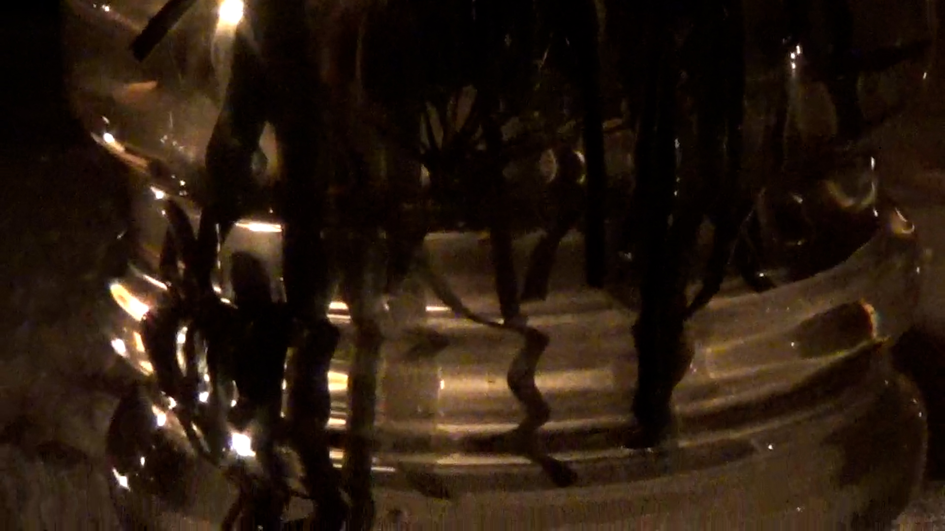 TEST8.00_05_23_44.Still015